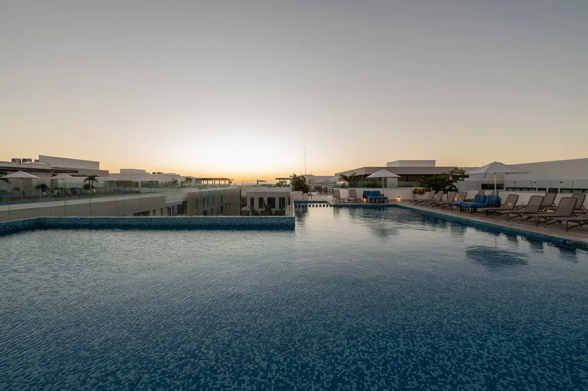 IPANA — completed residences and rooftop pools in Playa del Carmen